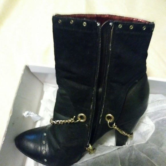 Booties - Picture 2 of 5